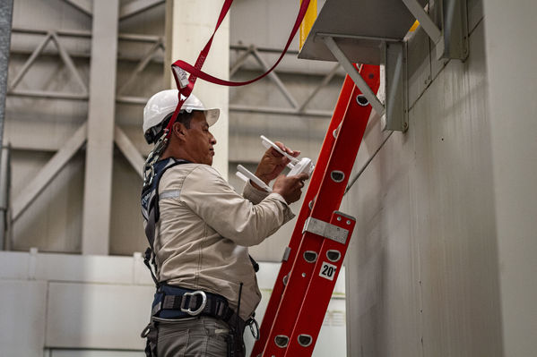 Seguridad trabajo Termoeléctrica Sierra Puerto Nare
Seguridad en el trabajo Termoeléctrica La Sierra Puerto Nare. 
Fecha: Noviembre 5 2019. 
Para descargar esta fotografía en alta resolución, haga clic sobre la imagen hasta que la misma se despliegue en la pantalla completa; luego dé clic derecho y elija la opción "guardar imagen como". 
En caso de publicación por cualquier medio, solicitamos acompañarla del crédito: "Foto EPM"
Palabras clave: Seguridad trabajo Termoeléctrica Sierra Puerto Nare