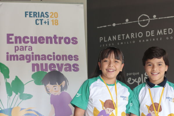Feria CT+I 2018
Feria CT+I 2018
Noviembre 7 2018
Para descargar esta fotografía en alta resolución, haga clic sobre la imagen hasta que la misma se despliegue en la pantalla completa; luego dé clic derecho y elija la opción "guardar imagen como". 
En caso de publicación por cualquier medio, solicitamos acompañarla del crédito: "Foto EPM"
Palabras clave: Feria CT+I 2018