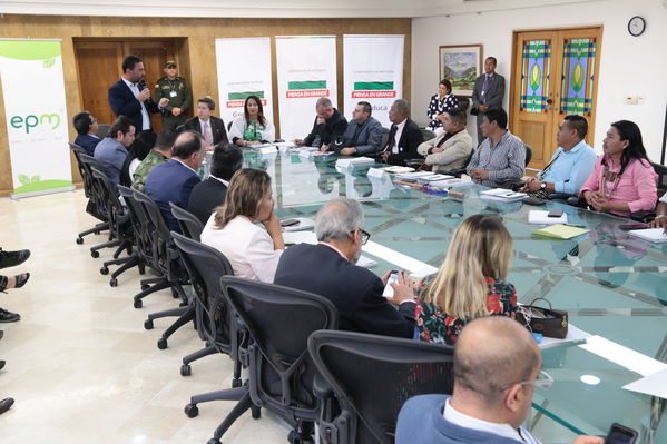 Firma convenio construcción escuelas indígenas
Firma convenio construcción escuelas indígenas
Fecha: Octubre 11 de 2017
Para descargar esta fotografía en alta resolución, haga clic sobre la imagen hasta que la misma se despliegue en la pantalla completa; luego dé clic derecho y elija la opción "guardar imagen como". 
En caso de publicación por cualquier medio, solicitamos acompañarla del crédito: "Foto EPM"
Palabras clave: Firma convenio construcción escuelas indígenas