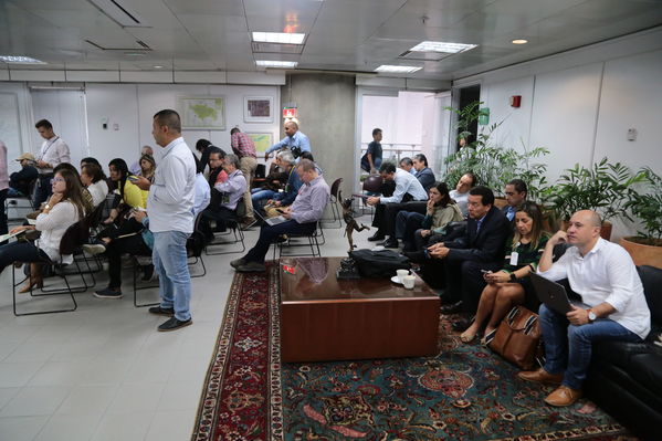Rueda prensa proyecto Hidroeléctrico Ituango 
Rueda de prensa del proyecto hidroeléctrico Ituango
Fecha: 2 Octubre 2018.
Para descargar esta fotografía en alta resolución, haga clic sobre la imagen hasta que la misma se despliegue en la pantalla completa; luego dé clic derecho y elija la opción "guardar imagen como". 
En caso de publicación por cualquier medio, solicitamos acompañarla del crédito: "Foto EPM"
Palabras clave: Rueda prensa proyecto Hidroeléctrico Ituango