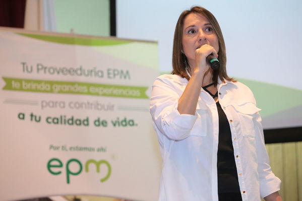 IV Encuentro proveedores Proveeduría EPM.
IV Encuentro proveedores Proveeduría EPM.
Fecha: 22 Octubre 2019.
Para descargar esta fotografía en alta resolución, haga clic sobre la imagen hasta que la misma se despliegue en la pantalla completa; luego dé clic derecho y elija la opción "guardar imagen como". 
En caso de publicación por cualquier medio, solicitamos acompañarla del crédito: "Foto EPM"
Palabras clave: IV Encuentro proveedores Proveeduría EPM.
