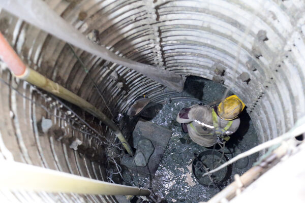 Túnel lineal proyecto central Guayabal
Túnel lineal proyecto Central y Guayabal.
Fecha: 23 Octubre 2020.
Para descargar esta fotografía en alta resolución, haga clic sobre la imagen hasta que la misma se despliegue en la pantalla completa; luego dé clic derecho y elija la opción "guardar imagen como". 
En caso de publicación por cualquier medio, solicitamos acompañarla del crédito: "Foto EPM"
Palabras clave: Túnel lineal proyecto central Guayabal