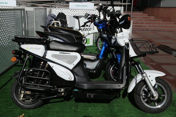 Evento de Movilidad Sostenible
Evento de Movilidad Sostenible
Fecha: Octubre 26 de 2016
Para descargar esta fotografía en alta resolución, haga clic sobre la imagen hasta que la misma se despliegue en la pantalla completa; luego dé clic derecho y elija la opción "guardar imagen como". 
En caso de publicación por cualquier medio, solicitamos acompañarla del crédito: "Foto EPM"
Palabras clave: Evento Movilidad Sostenible