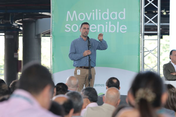 Evento de Movilidad Sostenible
Evento de Movilidad Sostenible
Fecha: Octubre 26 de 2016
Para descargar esta fotografía en alta resolución, haga clic sobre la imagen hasta que la misma se despliegue en la pantalla completa; luego dé clic derecho y elija la opción "guardar imagen como". 
En caso de publicación por cualquier medio, solicitamos acompañarla del crédito: "Foto EPM"
Palabras clave: Evento Movilidad Sostenible