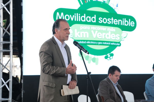 Evento de Movilidad Sostenible
Evento de Movilidad Sostenible
Fecha: Octubre 26 de 2016
Para descargar esta fotografía en alta resolución, haga clic sobre la imagen hasta que la misma se despliegue en la pantalla completa; luego dé clic derecho y elija la opción "guardar imagen como". 
En caso de publicación por cualquier medio, solicitamos acompañarla del crédito: "Foto EPM"
Palabras clave: Evento Movilidad Sostenible