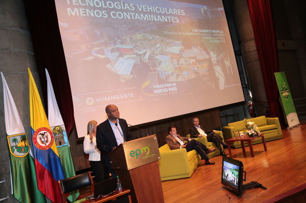 Evento de Movilidad Sostenible
Evento de Movilidad Sostenible
Fecha: Octubre 26 de 2016
Para descargar esta fotografía en alta resolución, haga clic sobre la imagen hasta que la misma se despliegue en la pantalla completa; luego dé clic derecho y elija la opción "guardar imagen como". 
En caso de publicación por cualquier medio, solicitamos acompañarla del crédito: "Foto EPM"
Palabras clave: Evento Movilidad Sostenible