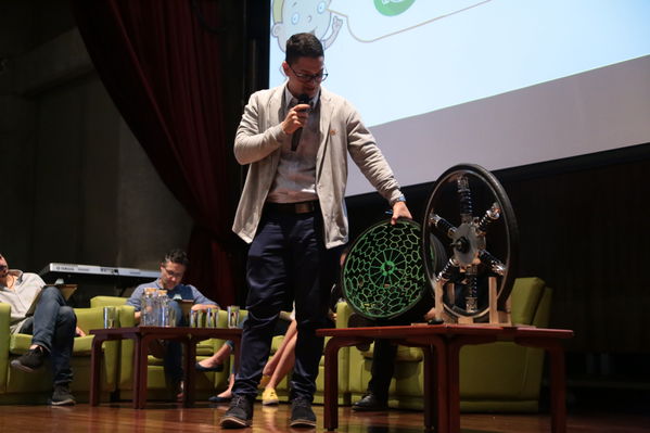 Gran final de Innóvate EPM
Gran final de Innóvate EPM.
Fecha: 26 Octubre 2018.
Para descargar esta fotografía en alta resolución, haga clic sobre la imagen hasta que la misma se despliegue en la pantalla completa; luego dé clic derecho y elija la opción "guardar imagen como". 
En caso de publicación por cualquier medio, solicitamos acompañarla del crédito: "Foto EPM"

Palabras clave: Gran final Innóvate EPM