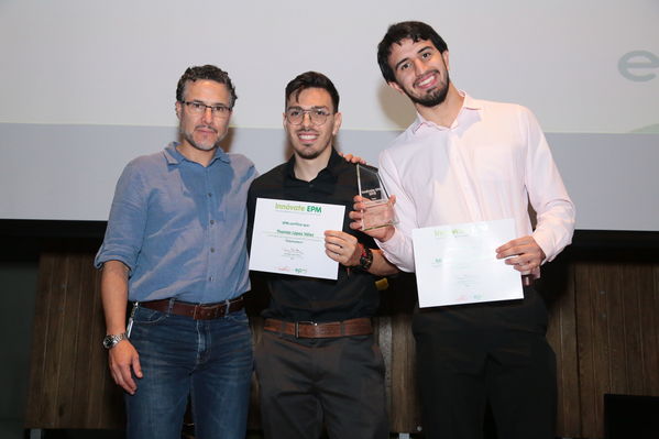 Gran final de Innóvate EPM
Gran final de Innóvate EPM.
Fecha: 26 Octubre 2018.
Para descargar esta fotografía en alta resolución, haga clic sobre la imagen hasta que la misma se despliegue en la pantalla completa; luego dé clic derecho y elija la opción "guardar imagen como". 
En caso de publicación por cualquier medio, solicitamos acompañarla del crédito: "Foto EPM"

Palabras clave: Gran final Innóvate EPM