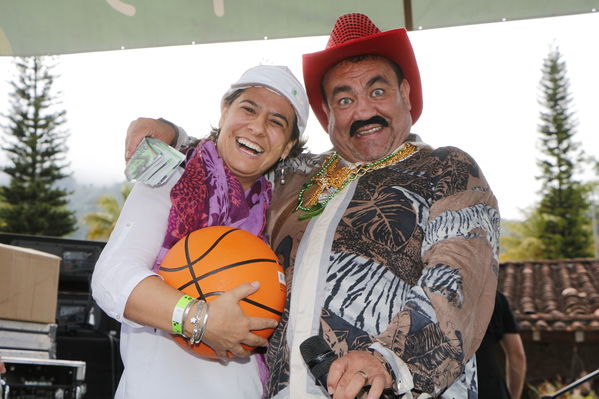 Feria de la Familia Norte, Nordeste y Magdalena Medio
Feria de la Familia Norte, Nordeste y Magdalena Medio
Fecha: Octubre 29 de 2016
Para descargar esta fotografía en alta resolución, haga clic sobre la imagen hasta que la misma se despliegue en la pantalla completa; luego dé clic derecho y elija la opción "guardar imagen como". 
En caso de publicación por cualquier medio, solicitamos acompañarla del crédito: "Foto EPM"
Palabras clave: Feria Familia Norte Nordeste Magdalena Medio