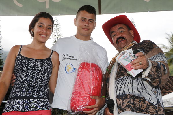 Feria de la Familia Norte, Nordeste y Magdalena Medio
Feria de la Familia Norte, Nordeste y Magdalena Medio
Fecha: Octubre 29 de 2016
Para descargar esta fotografía en alta resolución, haga clic sobre la imagen hasta que la misma se despliegue en la pantalla completa; luego dé clic derecho y elija la opción "guardar imagen como". 
En caso de publicación por cualquier medio, solicitamos acompañarla del crédito: "Foto EPM"
Palabras clave: Feria Familia Norte Nordeste Magdalena Medio