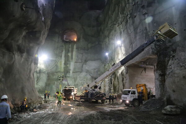 Avances Obras Proyecto Hidroeléctrico Ituango
Avances Obras Proyecto Hidroeléctrico Ituango.
Fecha: 30 Octubre 2020. 
Para descargar esta fotografía en alta resolución, haga clic sobre la imagen hasta que la misma se despliegue en la pantalla completa; luego dé clic derecho y elija la opción "guardar imagen como". 
En caso de publicación por cualquier medio, solicitamos acompañarla del crédito: "Foto EPM
Palabras clave: Avances Obras Proyecto Hidroeléctrico Ituango