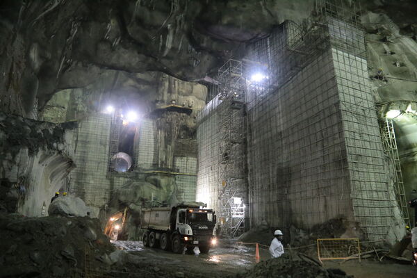 Avances Obras Proyecto Hidroeléctrico Ituango
Avances Obras Proyecto Hidroeléctrico Ituango.
Fecha: 30 Octubre 2020. 
Para descargar esta fotografía en alta resolución, haga clic sobre la imagen hasta que la misma se despliegue en la pantalla completa; luego dé clic derecho y elija la opción "guardar imagen como". 
En caso de publicación por cualquier medio, solicitamos acompañarla del crédito: "Foto EPM
Keywords: Avances Obras Proyecto Hidroeléctrico Ituango