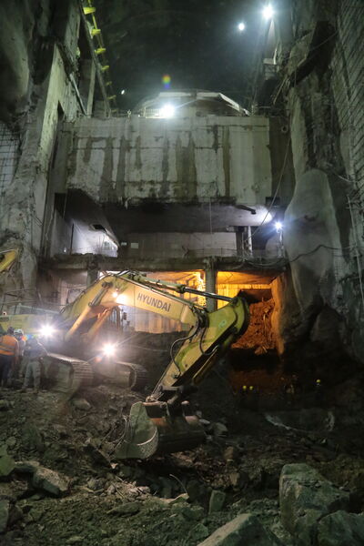 Avances Obras Proyecto Hidroeléctrico Ituango
Avances Obras Proyecto Hidroeléctrico Ituango.
Fecha: 30 Octubre 2020. 
Para descargar esta fotografía en alta resolución, haga clic sobre la imagen hasta que la misma se despliegue en la pantalla completa; luego dé clic derecho y elija la opción "guardar imagen como". 
En caso de publicación por cualquier medio, solicitamos acompañarla del crédito: "Foto EPM
Palabras clave: Avances Obras Proyecto Hidroeléctrico Ituango