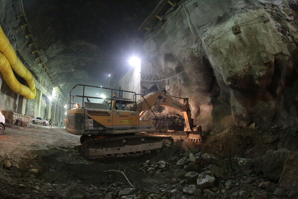 Avances Obras Proyecto Hidroeléctrico Ituango
Avances Obras Proyecto Hidroeléctrico Ituango.
Fecha: 30 Octubre 2020. 
Para descargar esta fotografía en alta resolución, haga clic sobre la imagen hasta que la misma se despliegue en la pantalla completa; luego dé clic derecho y elija la opción "guardar imagen como". 
En caso de publicación por cualquier medio, solicitamos acompañarla del crédito: "Foto EPM
Palabras clave: Avances Obras Proyecto Hidroeléctrico Ituango