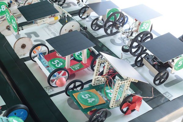 Circuito Solar EPM
Circuito Solar EPM.
Fecha: Octubre 4 2019.
Para descargar esta fotografía en alta resolución, haga clic sobre la imagen hasta que la misma se despliegue en la pantalla completa; luego dé clic derecho y elija la opción "guardar imagen como". 
En caso de publicación por cualquier medio, solicitamos acompañarla del crédito: "Foto EPM"
Palabras clave: Circuito Solar EPM