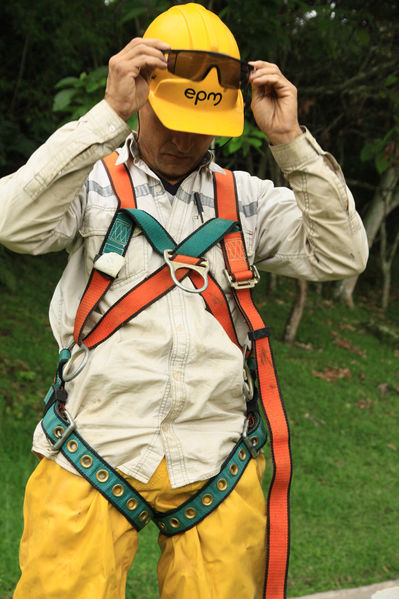 Trabajos en planta de potabilización Ayurá
Trabajos en planta de potabilización Ayurá
Fecha: Octubre 11 de 2014
Para descargar esta fotografía en alta resolución, haga clic sobre la imagen hasta que la misma se despliegue en la pantalla completa; luego dé clic derecho y elija la opción "guardar imagen como". 
En caso de publicación por cualquier medio, solicitamos acompañarla del crédito: "Foto EPM"
Palabras clave: Trabajos planta potabilización Ayurá