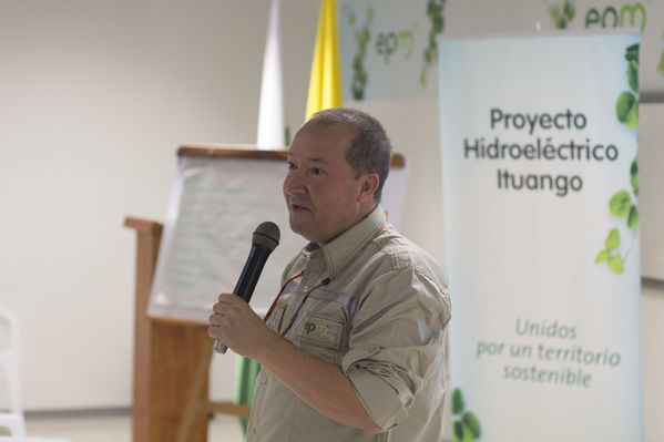 Invitación medios recorrido proyecto hidroeléctrico Ituango
Invitación medios recorrido proyecto hidroeléctrico Ituango.
Fecha: Octubre 10 2018
Para descargar esta fotografía en alta resolución, haga clic sobre la imagen hasta que la misma se despliegue en la pantalla completa; luego dé clic derecho y elija la opción "guardar imagen como". 
En caso de publicación por cualquier medio, solicitamos acompañarla del crédito: "Foto EPM"
Palabras clave: Invitación medios recorrido proyecto hidroeléctrico Ituango