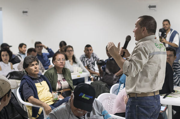 Invitación medios recorrido proyecto hidroeléctrico Ituango
Invitación medios recorrido proyecto hidroeléctrico Ituango.
Fecha: Octubre 10 2018
Para descargar esta fotografía en alta resolución, haga clic sobre la imagen hasta que la misma se despliegue en la pantalla completa; luego dé clic derecho y elija la opción "guardar imagen como". 
En caso de publicación por cualquier medio, solicitamos acompañarla del crédito: "Foto EPM"
Palabras clave: Invitación medios recorrido proyecto hidroeléctrico Ituango