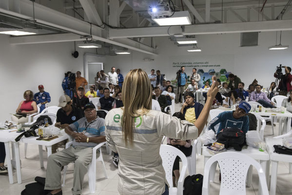 Invitación medios recorrido proyecto hidroeléctrico Ituango
Invitación medios recorrido proyecto hidroeléctrico Ituango.
Fecha: Octubre 10 2018
Para descargar esta fotografía en alta resolución, haga clic sobre la imagen hasta que la misma se despliegue en la pantalla completa; luego dé clic derecho y elija la opción "guardar imagen como". 
En caso de publicación por cualquier medio, solicitamos acompañarla del crédito: "Foto EPM"
Palabras clave: Invitación medios recorrido proyecto hidroeléctrico Ituango