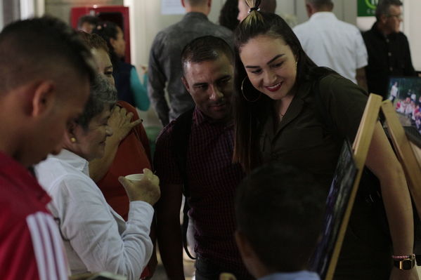 Clausura Programa Educación Ambiental
Clausura Programa Educación Ambiental.
Fecha: Octubre 11 2019.
Para descargar esta fotografía en alta resolución, haga clic sobre la imagen hasta que la misma se despliegue en la pantalla completa; luego dé clic derecho y elija la opción "guardar imagen como". 
En caso de publicación por cualquier medio, solicitamos acompañarla del crédito: "Foto EPM"
Palabras clave: Clausura Programa Educación Ambiental
