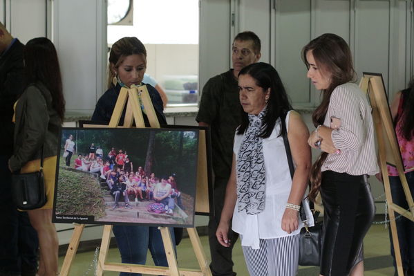 Clausura Programa Educación Ambiental
Clausura Programa Educación Ambiental.
Fecha: Octubre 11 2019.
Para descargar esta fotografía en alta resolución, haga clic sobre la imagen hasta que la misma se despliegue en la pantalla completa; luego dé clic derecho y elija la opción "guardar imagen como". 
En caso de publicación por cualquier medio, solicitamos acompañarla del crédito: "Foto EPM"
Palabras clave: Clausura Programa Educación Ambiental