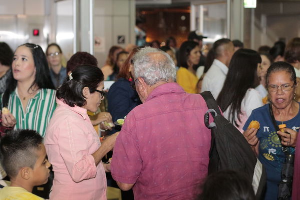 Clausura Programa Educación Ambiental
Clausura Programa Educación Ambiental.
Fecha: Octubre 11 2019.
Para descargar esta fotografía en alta resolución, haga clic sobre la imagen hasta que la misma se despliegue en la pantalla completa; luego dé clic derecho y elija la opción "guardar imagen como". 
En caso de publicación por cualquier medio, solicitamos acompañarla del crédito: "Foto EPM"
Palabras clave: Clausura Programa Educación Ambiental