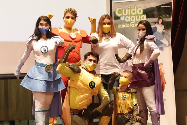 Fiesta de los niños Cuidamundos octubre 2021
Fiesta de los niños Cuidamundos octubre 2021
Fecha: Octubre 22 2021.
Para descargar esta fotografía en alta resolución, haga clic sobre la imagen hasta que la misma se despliegue en la pantalla completa; luego dé clic derecho y elija la opción "guardar imagen como". 
En caso de publicación por cualquier medio, solicitamos acompañarla del crédito: "Foto EPM"
Palabras clave: Fiesta niños cuidamundos