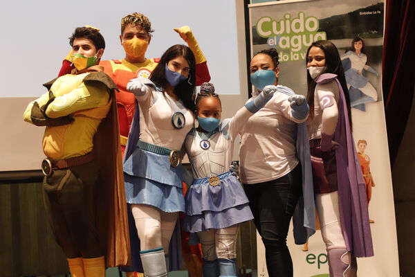 Fiesta de los niños Cuidamundos octubre 2021
Fiesta de los niños Cuidamundos octubre 2021
Fecha: Octubre 22 2021.
Para descargar esta fotografía en alta resolución, haga clic sobre la imagen hasta que la misma se despliegue en la pantalla completa; luego dé clic derecho y elija la opción "guardar imagen como". 
En caso de publicación por cualquier medio, solicitamos acompañarla del crédito: "Foto EPM"
Palabras clave: Fiesta niños cuidamundos