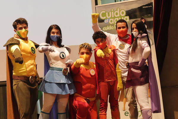 Fiesta de los niños Cuidamundos octubre 2021
Fiesta de los niños Cuidamundos octubre 2021
Fecha: Octubre 22 2021.
Para descargar esta fotografía en alta resolución, haga clic sobre la imagen hasta que la misma se despliegue en la pantalla completa; luego dé clic derecho y elija la opción "guardar imagen como". 
En caso de publicación por cualquier medio, solicitamos acompañarla del crédito: "Foto EPM"
Palabras clave: Fiesta niños cuidamundos