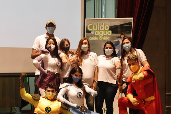 Fiesta de los niños Cuidamundos octubre 2021
Fiesta de los niños Cuidamundos octubre 2021
Fecha: Octubre 22 2021.
Para descargar esta fotografía en alta resolución, haga clic sobre la imagen hasta que la misma se despliegue en la pantalla completa; luego dé clic derecho y elija la opción "guardar imagen como". 
En caso de publicación por cualquier medio, solicitamos acompañarla del crédito: "Foto EPM"
Palabras clave: Fiesta niños cuidamundos