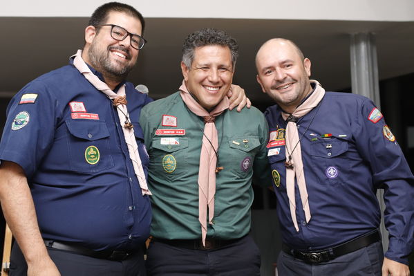 Cena Giwell Especialidad Scout cuidamundos EPM
Cena Giwell Especialidad Scout cuidamundos EPM.
Fecha: Octubre 4 2019.
Para descargar esta fotografía en alta resolución, haga clic sobre la imagen hasta que la misma se despliegue en la pantalla completa; luego dé clic derecho y elija la opción "guardar imagen como". 
En caso de publicación por cualquier medio, solicitamos acompañarla del crédito: "Foto EPM"
Palabras clave: Cena Giwell Especialidad Scout cuidamundos EPM