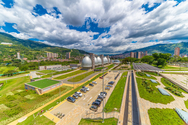 Planta Aguas Claras EPM
Planta Aguas Claras EPM
Fecha: Junio 23 2021.
Para descargar esta fotografía en alta resolución, haga clic sobre la imagen hasta que la misma se despliegue en la pantalla completa; luego dé clic derecho y elija la opción "guardar imagen como". 
En caso de publicación por cualquier medio, solicitamos acompañarla del crédito: "Foto EPM"
Palabras clave: Planta Aguas Claras EPM