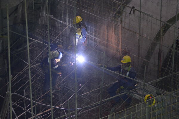 Proyecto hidroeléctrico Ituango
Proyecto hidroeléctrico Ituango.
Fecha: 13 Agosto 2020.
Para descargar esta fotografía en alta resolución, haga clic sobre la imagen hasta que la misma se despliegue en la pantalla completa; luego dé clic derecho y elija la opción "guardar imagen como".
En caso de publicación por cualquier medio, solicitamos acompañarla del crédito: "Foto EPM"
Palabras clave: Proyecto hidroeléctrico Ituango