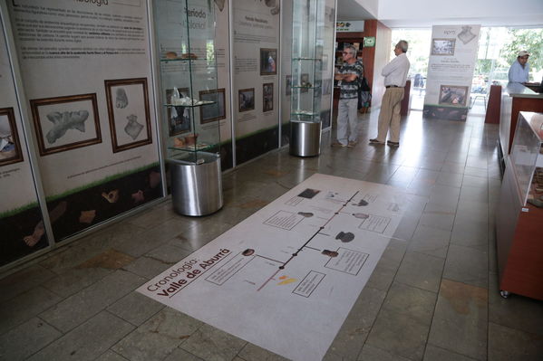 Muestra de arqueología centro parrilla
Muestra de arqueología centro parrilla
Fecha: 19 Septiembre 2017
Para descargar esta fotografía en alta resolución, haga clic sobre la imagen hasta que la misma se despliegue en la pantalla completa; luego dé clic derecho y elija la opción "guardar imagen como". 
En caso de publicación por cualquier medio, solicitamos acompañarla del crédito: "Foto EPM"
Palabras clave: Muestra  arqueología centro parrilla