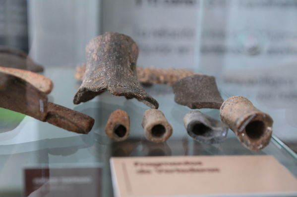 Muestra de arqueología centro parrilla
Muestra de arqueología centro parrilla
Fecha: 19 Septiembre 2017
Para descargar esta fotografía en alta resolución, haga clic sobre la imagen hasta que la misma se despliegue en la pantalla completa; luego dé clic derecho y elija la opción "guardar imagen como". 
En caso de publicación por cualquier medio, solicitamos acompañarla del crédito: "Foto EPM"
Palabras clave: Muestra  arqueología centro parrilla