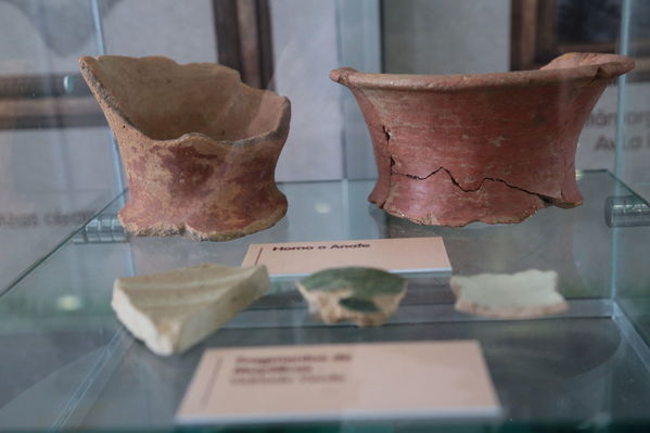 Muestra de arqueología centro parrilla
Muestra de arqueología centro parrilla
Fecha: 19 Septiembre 2017
Para descargar esta fotografía en alta resolución, haga clic sobre la imagen hasta que la misma se despliegue en la pantalla completa; luego dé clic derecho y elija la opción "guardar imagen como". 
En caso de publicación por cualquier medio, solicitamos acompañarla del crédito: "Foto EPM"
Palabras clave: Muestra  arqueología centro parrilla
