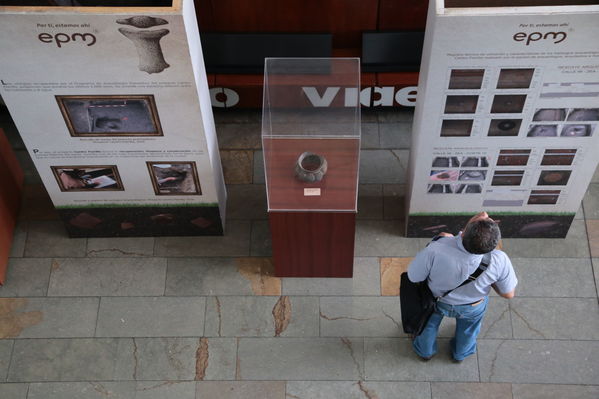 Muestra de arqueología centro parrilla
Muestra de arqueología centro parrilla
Fecha: 19 Septiembre 2017
Para descargar esta fotografía en alta resolución, haga clic sobre la imagen hasta que la misma se despliegue en la pantalla completa; luego dé clic derecho y elija la opción "guardar imagen como". 
En caso de publicación por cualquier medio, solicitamos acompañarla del crédito: "Foto EPM"
Palabras clave: Muestra  arqueología centro parrilla