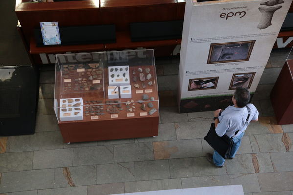 Muestra de arqueología centro parrilla
Muestra de arqueología centro parrilla
Fecha: 19 Septiembre 2017
Para descargar esta fotografía en alta resolución, haga clic sobre la imagen hasta que la misma se despliegue en la pantalla completa; luego dé clic derecho y elija la opción "guardar imagen como". 
En caso de publicación por cualquier medio, solicitamos acompañarla del crédito: "Foto EPM"
Palabras clave: Muestra  arqueología centro parrilla