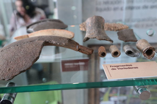 Muestra de arqueología centro parrilla
Muestra de arqueología centro parrilla
Fecha: 19 Septiembre 2017
Para descargar esta fotografía en alta resolución, haga clic sobre la imagen hasta que la misma se despliegue en la pantalla completa; luego dé clic derecho y elija la opción "guardar imagen como". 
En caso de publicación por cualquier medio, solicitamos acompañarla del crédito: "Foto EPM"
Palabras clave: Muestra  arqueología centro parrilla