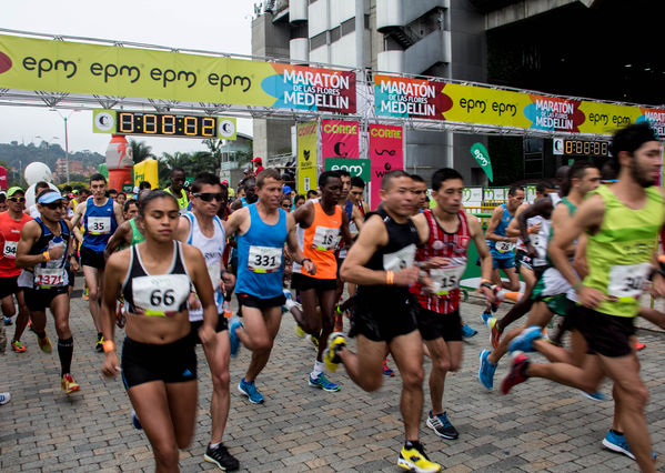 Maratón de las Flores
Maratón de las Flores
Fecha: Septiembre 14 de 2014
Para descargar esta fotografía en alta resolución, haga clic sobre la imagen hasta que la misma se despliegue en la pantalla completa; luego dé clic derecho y elija la opción "guardar imagen como". 
En caso de publicación por cualquier medio, solicitamos acompañarla del crédito: "Foto EPM"
Palabras clave: Maratón Flores