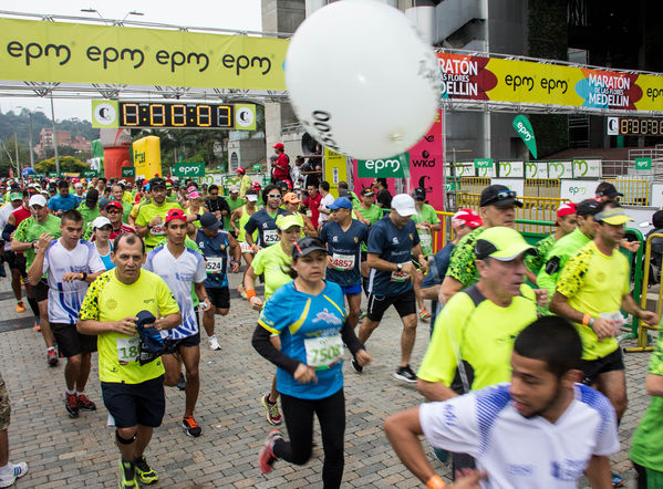 Maratón de las Flores
Maratón de las Flores
Fecha: Septiembre 14 de 2014
Para descargar esta fotografía en alta resolución, haga clic sobre la imagen hasta que la misma se despliegue en la pantalla completa; luego dé clic derecho y elija la opción "guardar imagen como". 
En caso de publicación por cualquier medio, solicitamos acompañarla del crédito: "Foto EPM"
Palabras clave: Maratón Flores