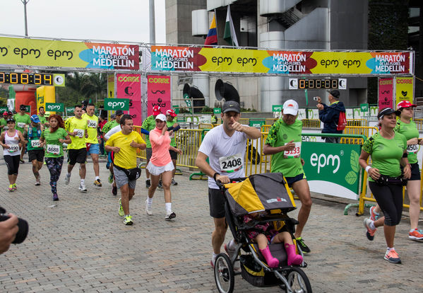 Maratón de las Flores
Maratón de las Flores
Fecha: Septiembre 14 de 2014
Para descargar esta fotografía en alta resolución, haga clic sobre la imagen hasta que la misma se despliegue en la pantalla completa; luego dé clic derecho y elija la opción "guardar imagen como". 
En caso de publicación por cualquier medio, solicitamos acompañarla del crédito: "Foto EPM"
Palabras clave: Maratón Flores
