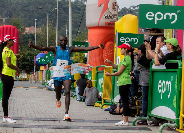 Maratón de las Flores
Maratón de las Flores
Fecha: Septiembre 14 de 2014
Para descargar esta fotografía en alta resolución, haga clic sobre la imagen hasta que la misma se despliegue en la pantalla completa; luego dé clic derecho y elija la opción "guardar imagen como". 
En caso de publicación por cualquier medio, solicitamos acompañarla del crédito: "Foto EPM"
Palabras clave: Maratón Flores