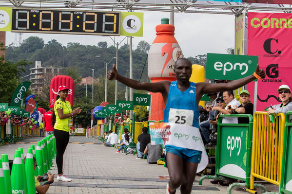 Maratón de las Flores
Maratón de las Flores
Fecha: Septiembre 14 de 2014
Para descargar esta fotografía en alta resolución, haga clic sobre la imagen hasta que la misma se despliegue en la pantalla completa; luego dé clic derecho y elija la opción "guardar imagen como". 
En caso de publicación por cualquier medio, solicitamos acompañarla del crédito: "Foto EPM"
Palabras clave: Maratón Flores