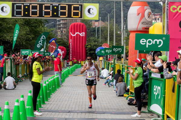 Maratón de las Flores
Maratón de las Flores
Fecha: Septiembre 14 de 2014
Para descargar esta fotografía en alta resolución, haga clic sobre la imagen hasta que la misma se despliegue en la pantalla completa; luego dé clic derecho y elija la opción "guardar imagen como". 
En caso de publicación por cualquier medio, solicitamos acompañarla del crédito: "Foto EPM"
Palabras clave: Maratón Flores