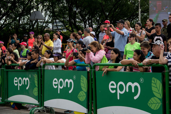 Maratón de las Flores
Maratón de las Flores
Fecha: Septiembre 14 de 2014
Para descargar esta fotografía en alta resolución, haga clic sobre la imagen hasta que la misma se despliegue en la pantalla completa; luego dé clic derecho y elija la opción "guardar imagen como". 
En caso de publicación por cualquier medio, solicitamos acompañarla del crédito: "Foto EPM"
Palabras clave: Maratón Flores