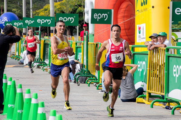 Maratón de las Flores
Maratón de las Flores
Fecha: Septiembre 14 de 2014
Para descargar esta fotografía en alta resolución, haga clic sobre la imagen hasta que la misma se despliegue en la pantalla completa; luego dé clic derecho y elija la opción "guardar imagen como". 
En caso de publicación por cualquier medio, solicitamos acompañarla del crédito: "Foto EPM"
Palabras clave: Maratón Flores