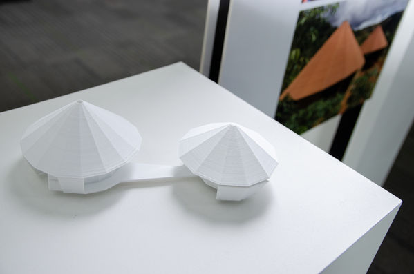 Primera Bienal de Diseño, Arquitectura e Ingeniería EPM
Primera Bienal de Diseño, Arquitectura e Ingeniería EPM
Fecha: Septiembre 12 de 2019. 
Para descargar esta fotografía en alta resolución, haga clic sobre la imagen hasta que la misma se despliegue en la pantalla completa; luego dé clic derecho y elija la opción "guardar imagen como". 
En caso de publicación por cualquier medio, solicitamos acompañarla del crédito: "Foto EPM"
Palabras clave: Primera Bienal de Diseño, Arquitectura e Ingeniería EPM