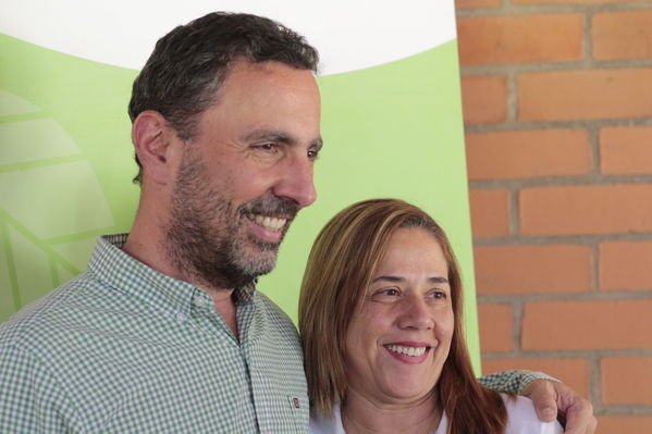 Graduaciones en modelo de educación rural
Graduaciones en modelo de educación rural
Fecha: Septiembre 14 de 2019. 
Para descargar esta fotografía en alta resolución, haga clic sobre la imagen hasta que la misma se despliegue en la pantalla completa; luego dé clic derecho y elija la opción "guardar imagen como". 
En caso de publicación por cualquier medio, solicitamos acompañarla del crédito: "Foto EPM"
Palabras clave: Graduaciones en modelo de educación rural
