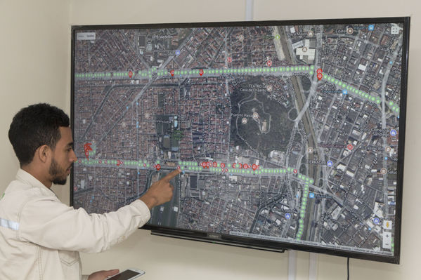 Telegestión Alumbrado Público
Telegestión Alumbrado Público
Fecha: Septiembre 21 de 2017
Para descargar esta fotografía en alta resolución, haga clic sobre la imagen hasta que la misma se despliegue en la pantalla completa; luego dé clic derecho y elija la opción "guardar imagen como". 
En caso de publicación por cualquier medio, solicitamos acompañarla del crédito: "Foto EPM"
Palabras clave: Telegestión Alumbrado Público